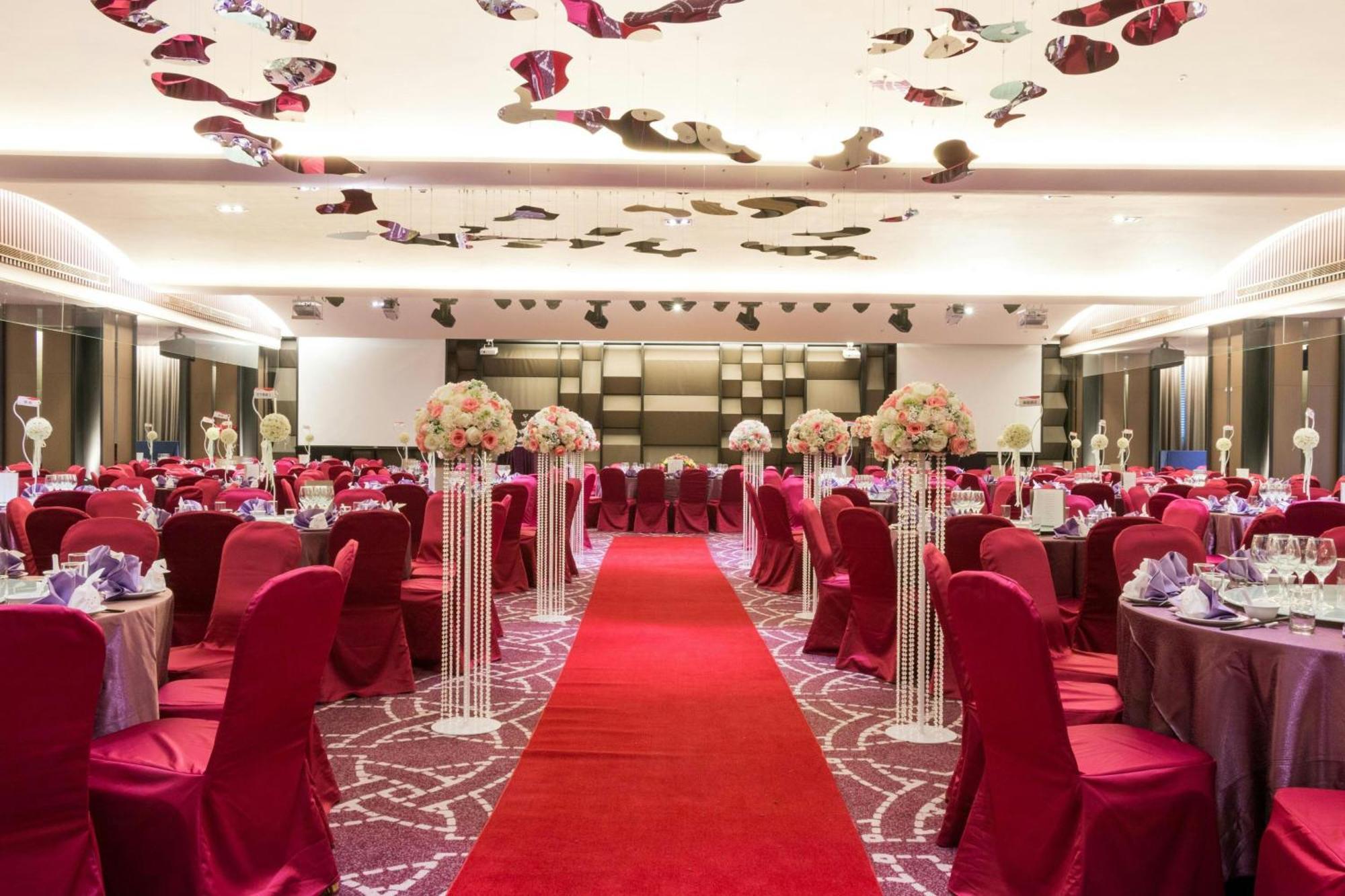 Sheraton Taitung Hotel מראה חיצוני תמונה Wedding Hall